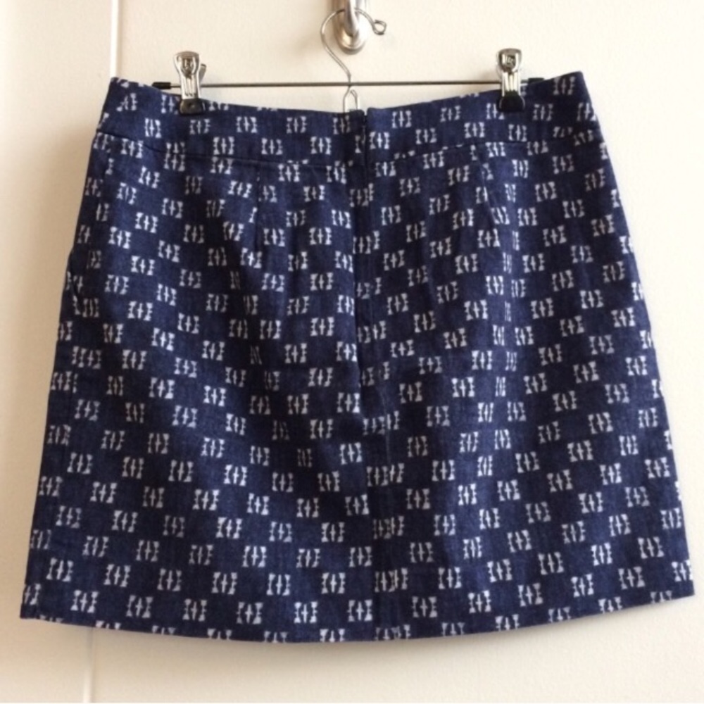 GAP Navy Print Mini Skirt - Picture 3 of 5